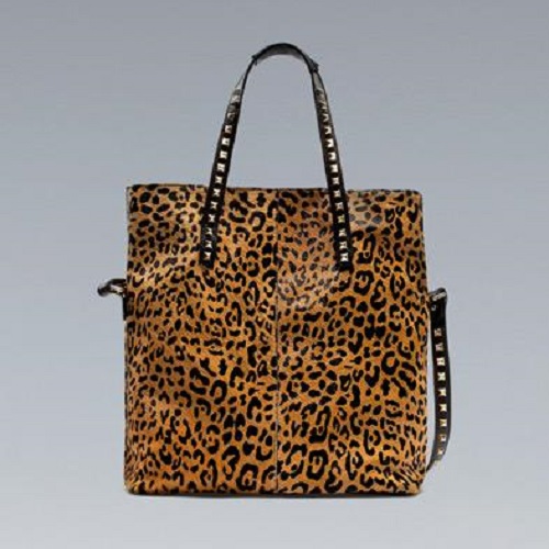 SOFT LEATHER STUDDED SHOPPER