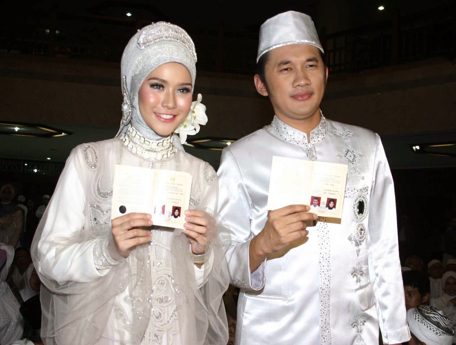 The Bride Theory: (Ingin) Menikah di Bulan Ramadhan