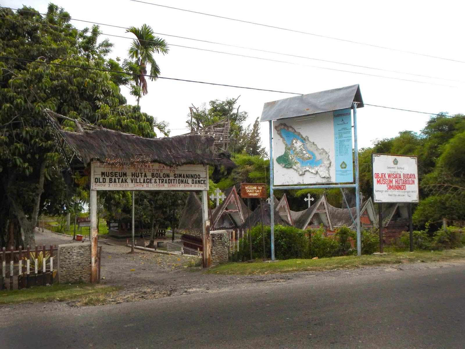 Sudutpandang: Tempat Wisata di Pulau Samosir