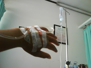 Gambar Tangan Yang Sedang Di Infus - Gambar Keren 2020