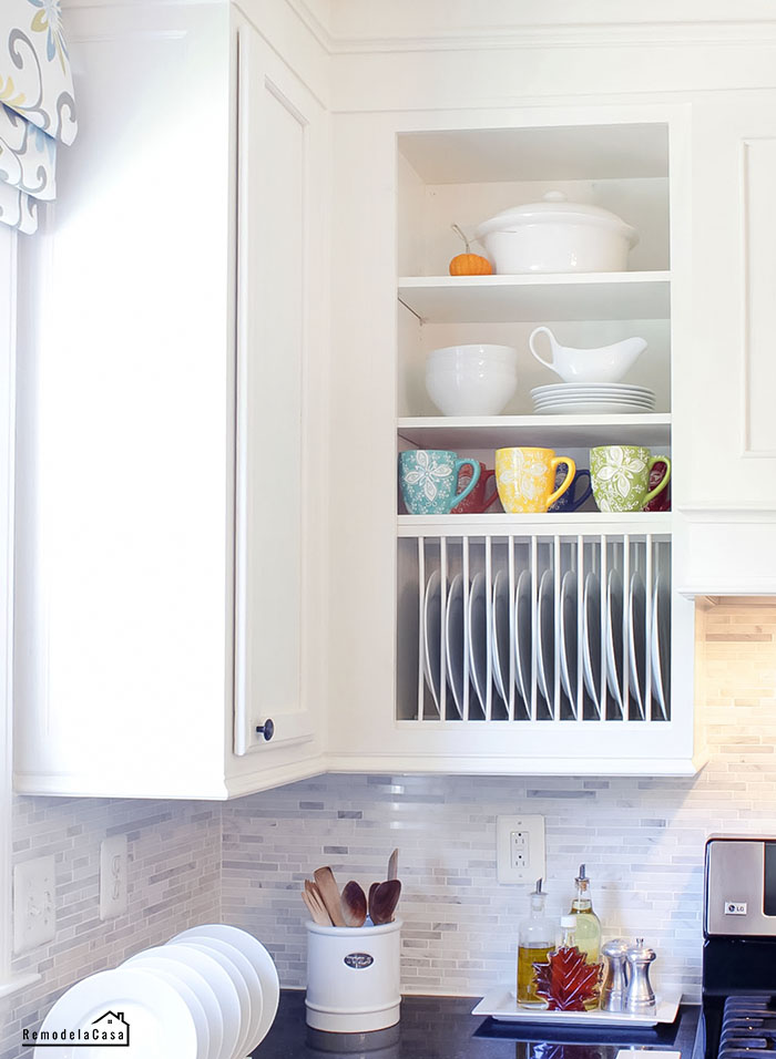 How to build a plate rack inside a cabinet