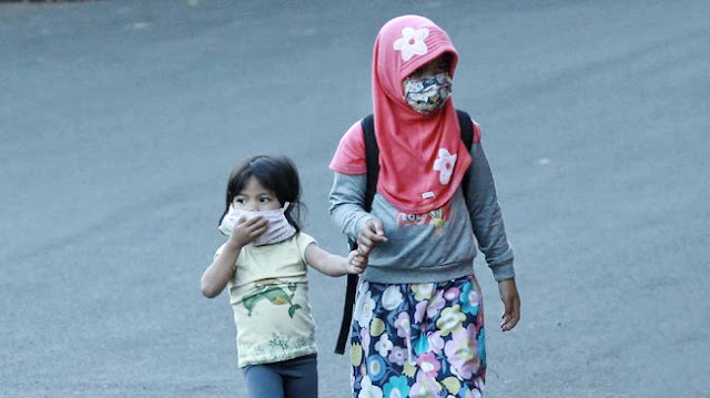 Peraturan Baru! Usia di bawah 5 Tahun Dilarang Pakai Masker, Ini Panduan Menggunakan Masker dari WHO Untuk Anak-Anak