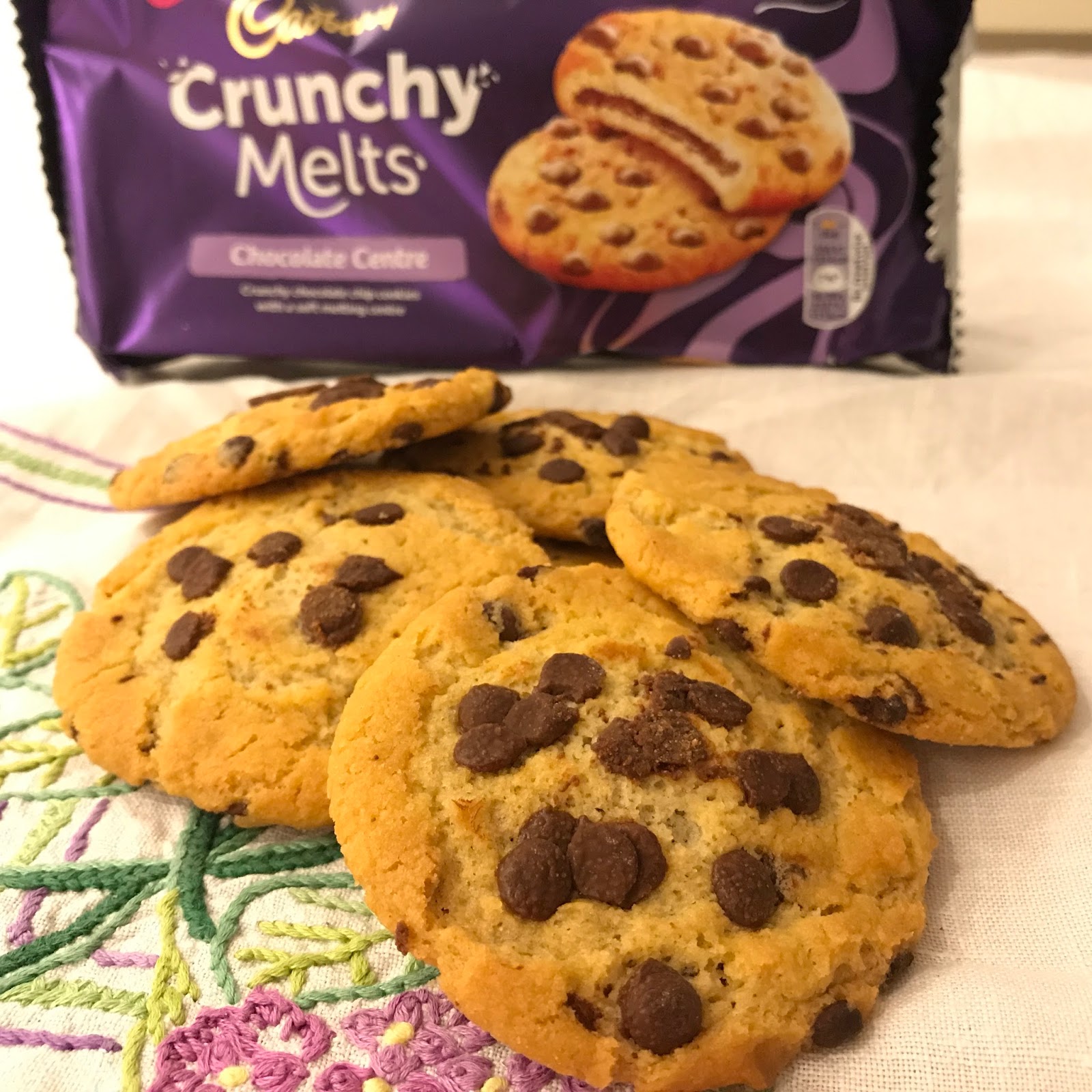 Archived Reviews From Amy Seeks New Treats NEW! Cadbury Crunchy Melt