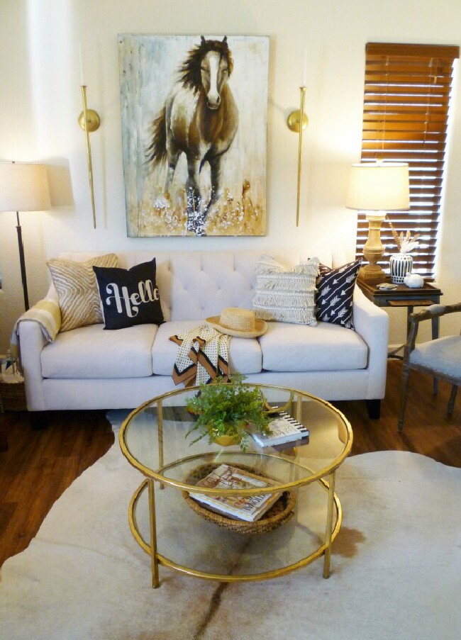 2018 Fall Home Tour - Family Room