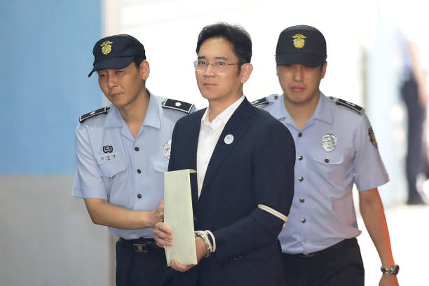 Samsung Vice Chairman Jailed for 2.5 years 