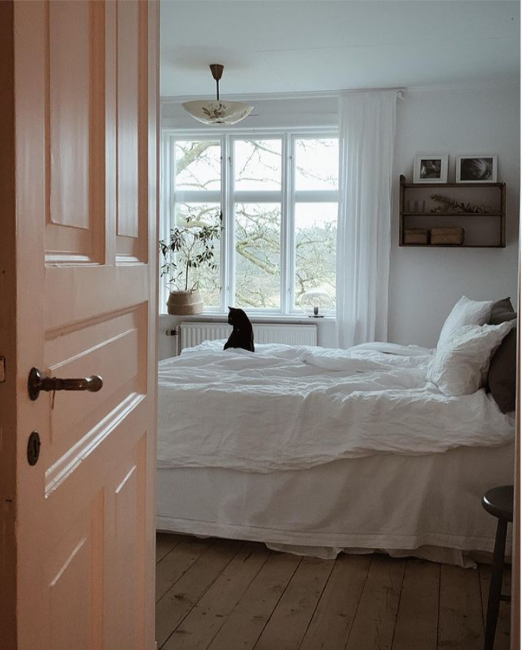 An Idyllic Red and White Swedish Farmhouse In The Countryside