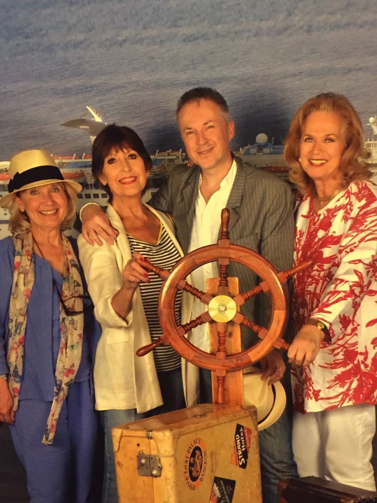 Carry On Blogging! Robert Ross on his Carry On Cruise