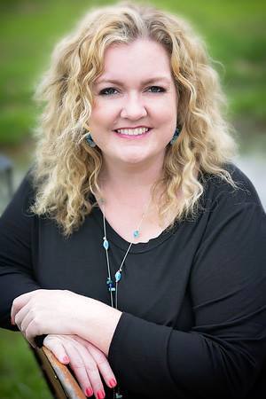 colleen-hoover-author