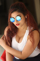 Actress Gunnjan Aras Latest Photo Shoot HeyAndhra.com