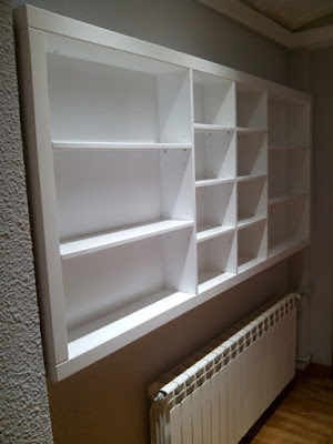Librería lacada en blanco en Zaragoza