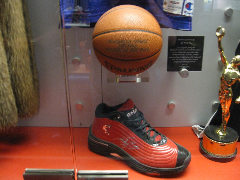Murph�s Roadtrips NAISMITH MEMORIAL BASKETBALL HALL OF FAME
