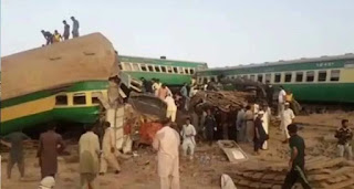 पाकिस्तान: सिंध प्रांत में हुई दो ट्रेनों की जबर्दस्त भिड़ंत, हादसे मे हुई 40 लोगों की मौत