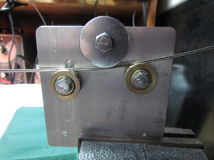 DIY Guitar Fret Wire Bender Mk II New and Improved? Crawls Backward