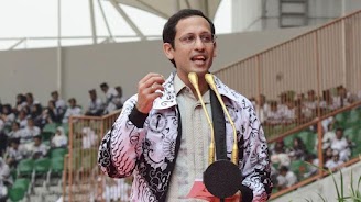 Mas Menteri' Nadiem Makarim Setiap Hari Dapat Ribuan Komplain Mas Menteri' Nadiem Makarim Setiap Hari Dapat Ribuan Komplain