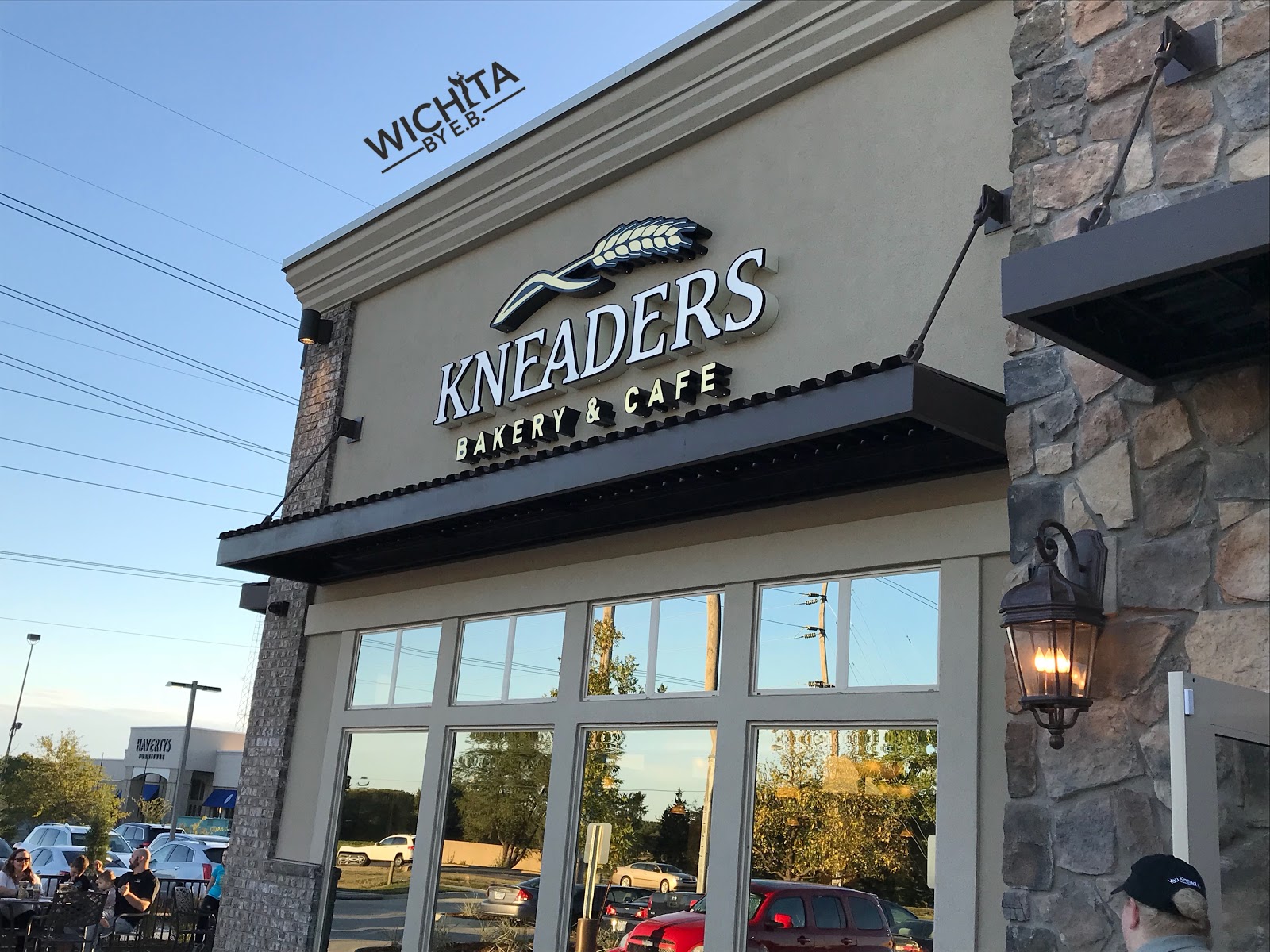 First Look at Kneaders Bakery & Cafe Wichita By E.B.