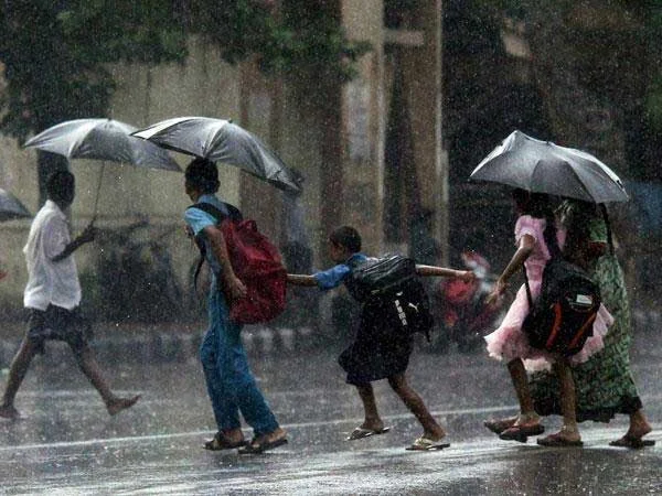 Heavy rain in Kerala, holiday for schools, Thiruvananthapuram, News, Rain, Holidays, School, Pathanamthitta, Kottayam, Alappuzha, Kozhikode, Kerala