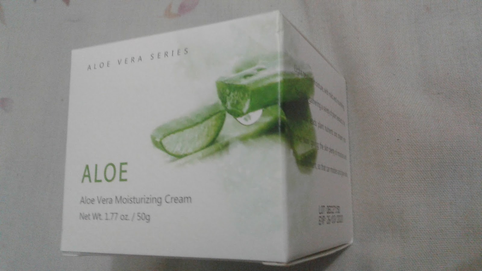 From Nothing to Something Review Aloe Vera Moisturizing Cream MINISO 28