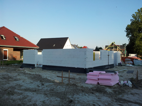 Ein Haus für uns: Einrichtungs-, Garten- und Baublog!: Nach einem Tag