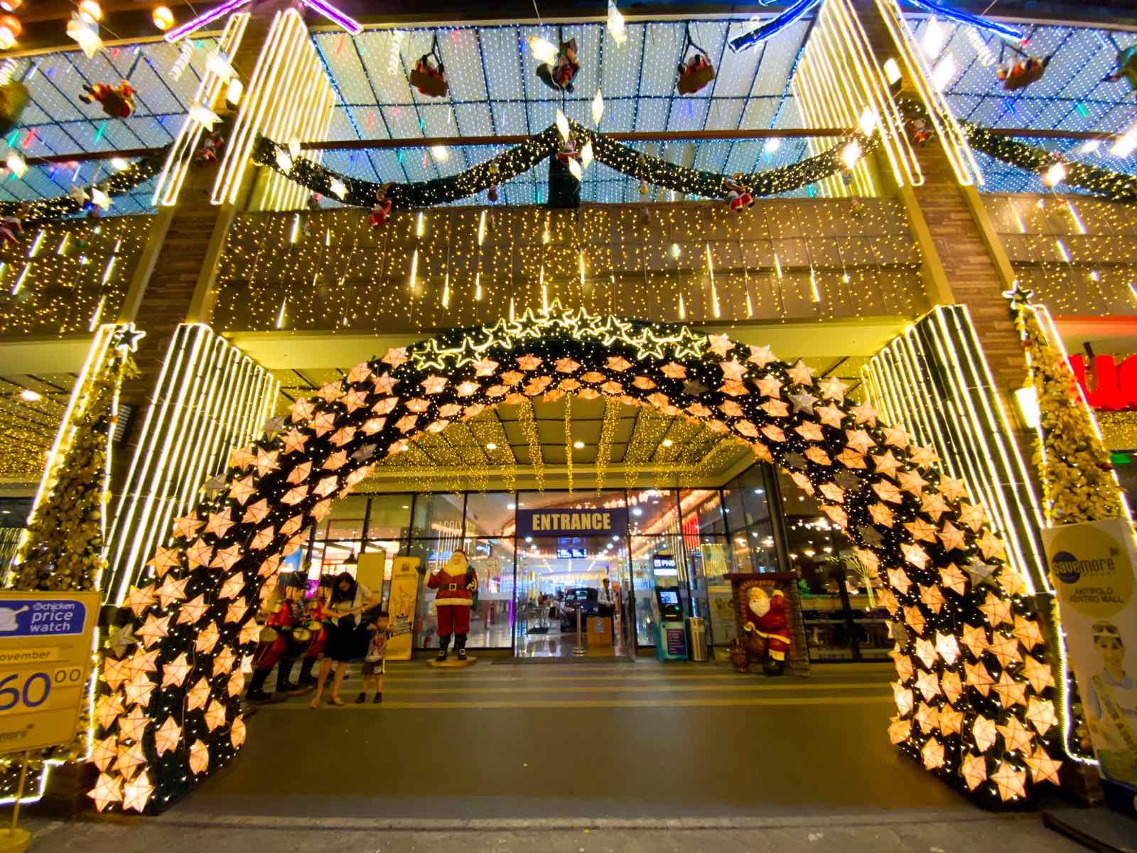XentroMall brightens Antipolo with Christmas lights display Sugarsmile