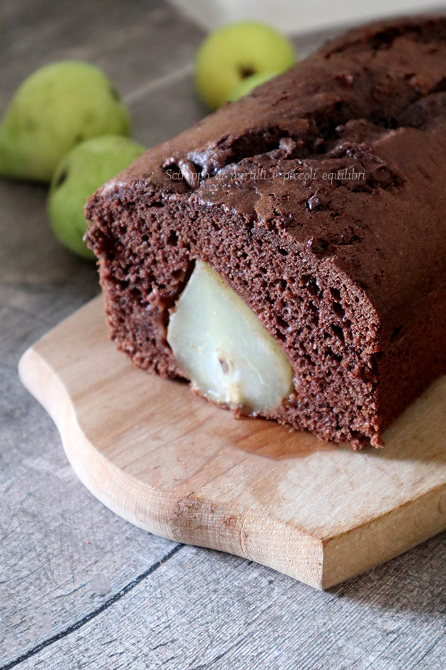 Cake al cacao e pere