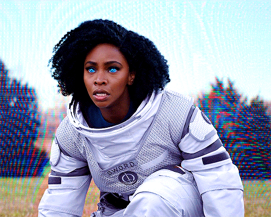 Mitologia en el Mundo del Comic: Wandavision 1 temporada 1x07 El origen de los poderes de Monica Rambeau 2 parte en gif