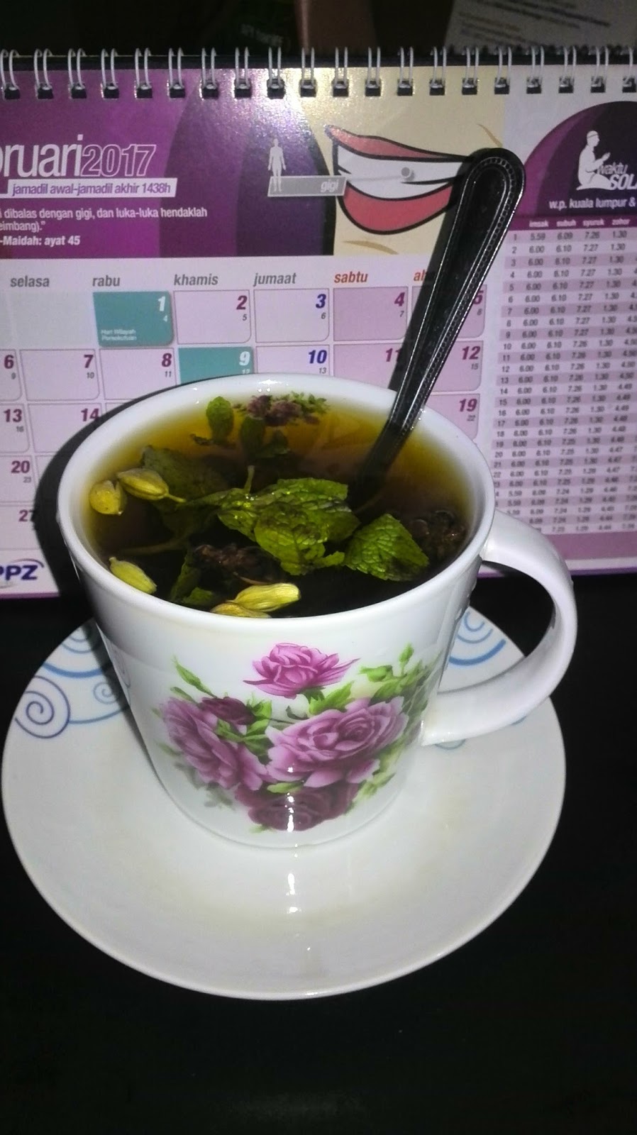 namakucella: TEH HERBA ARAB.