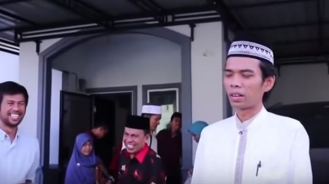 Salut Melihat Salut Melihat