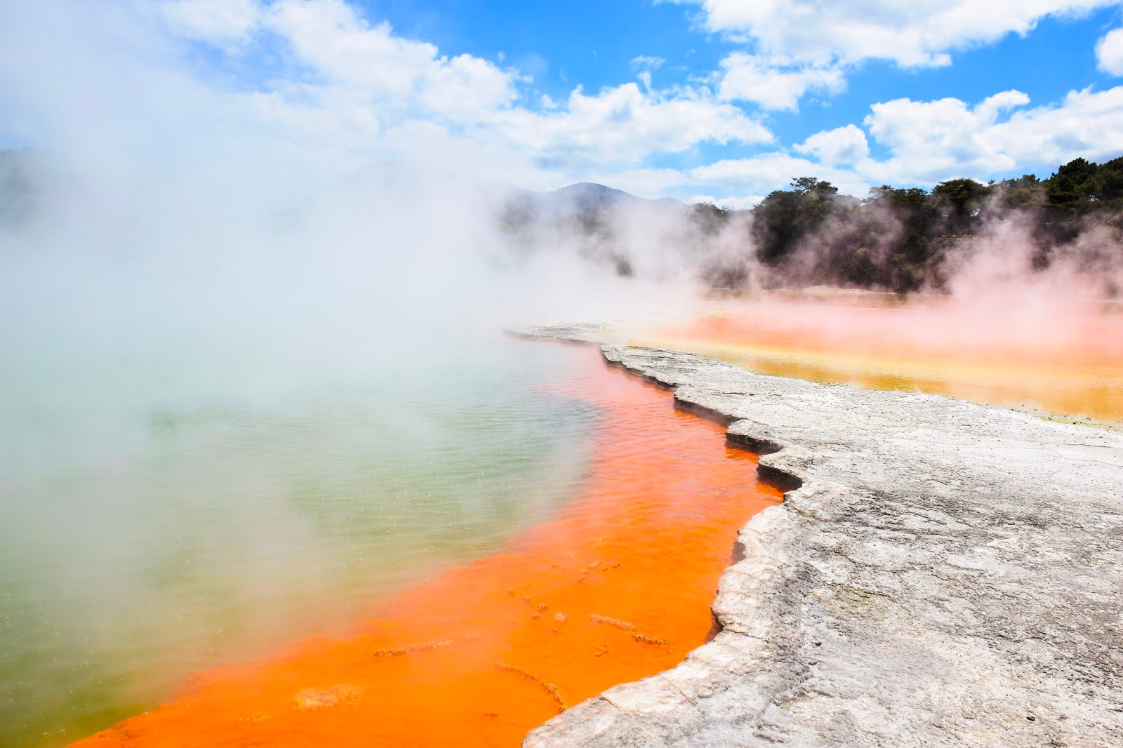 wai-o-tapu geothermal wonderland