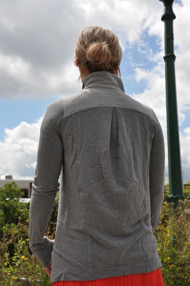 lululemon coast easy wrap review