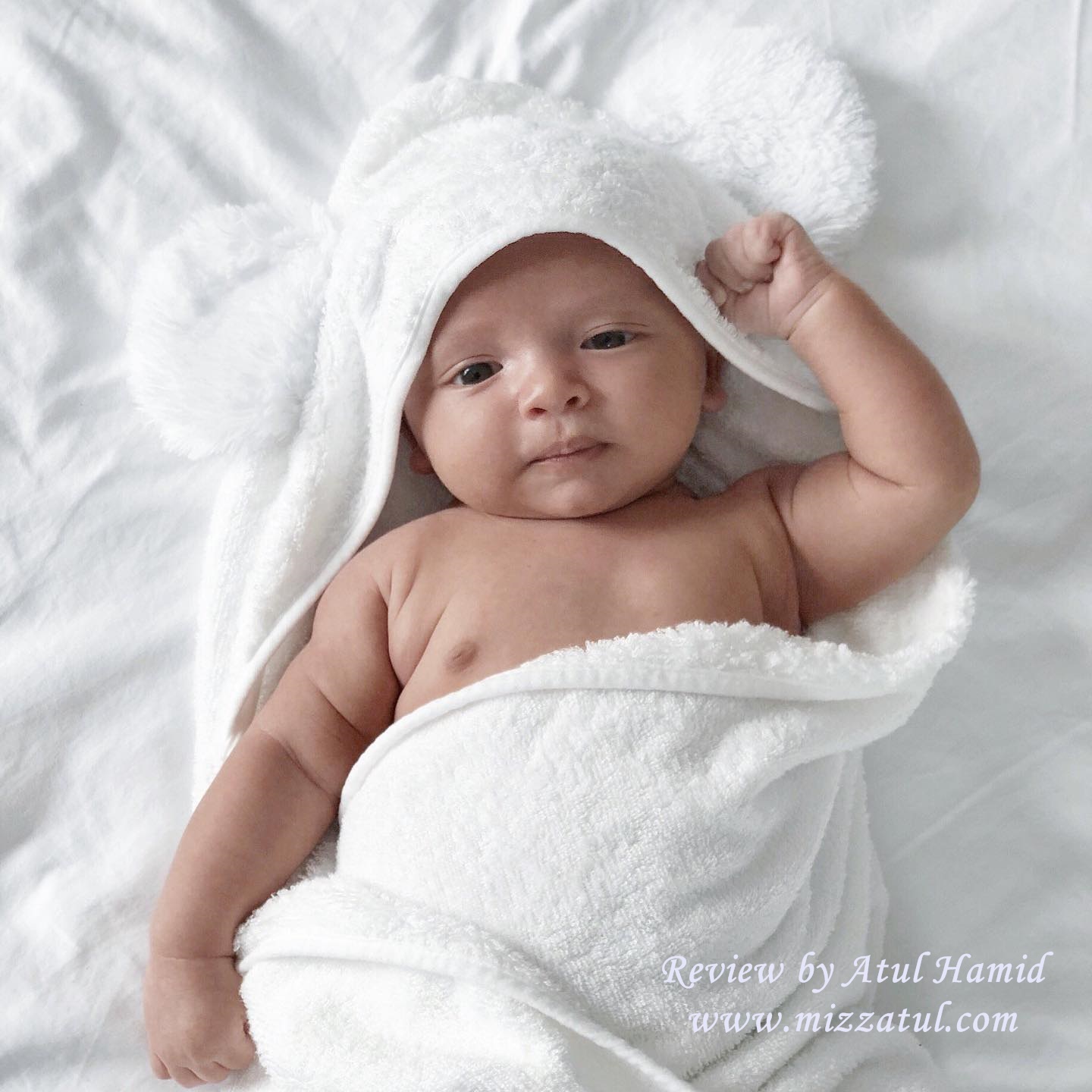 Hadiah dan Barangan Keperluan Bayi Baru Lahir dari RAPH & REMY Hadiah dan Barangan Keperluan Bayi Baru Lahir dari RAPH & REMY
