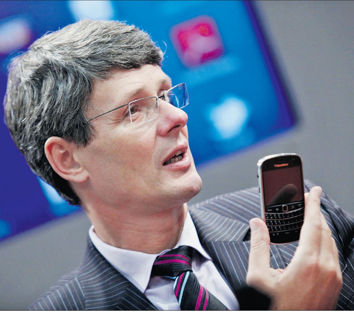 Sports Lotz BlackBerry CEO gets 42 million after buying out