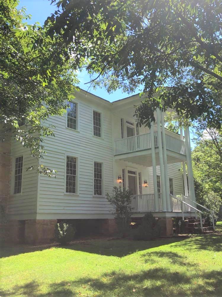 Heroes, Heroines, and History The Elisha Winn House