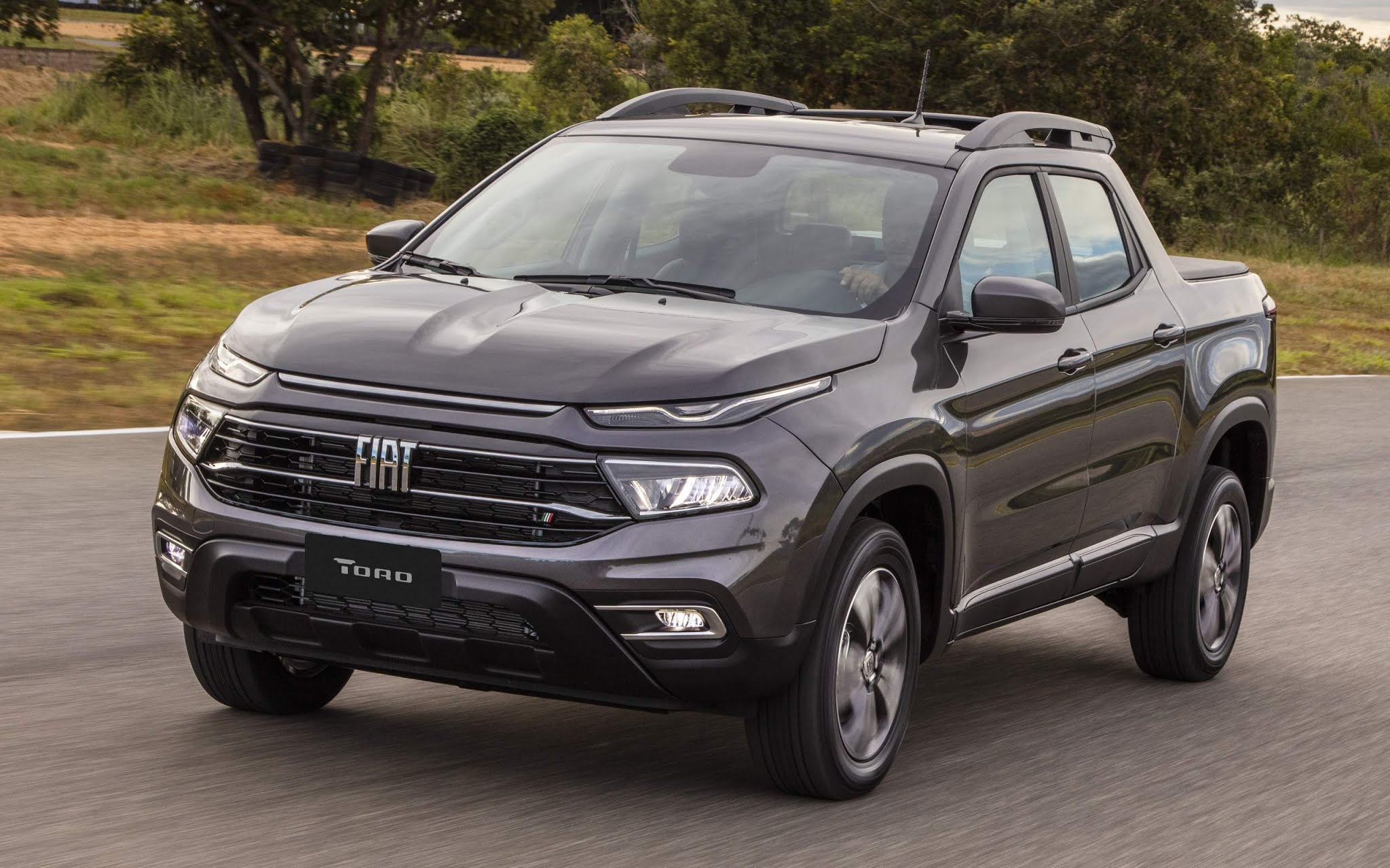 Fiat Toro 2022 Freedom Turbo 270 Flex preço, consumo e ficha técnica