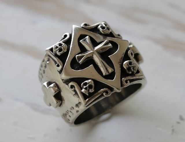Sterling Silver Gothic Ring