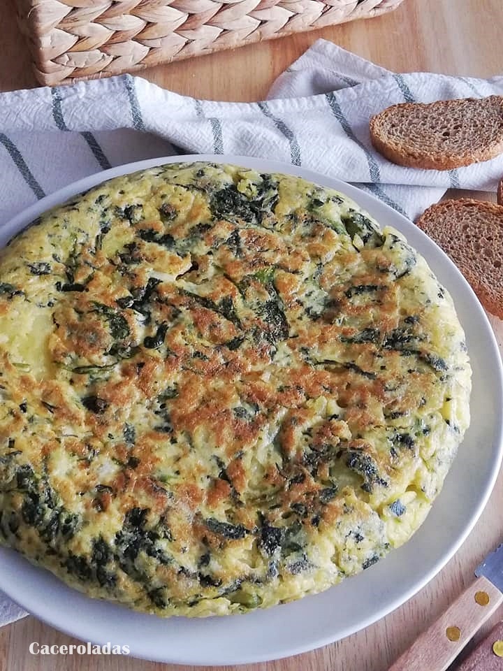 Tortilla de patatas con espinacas Caceroladas