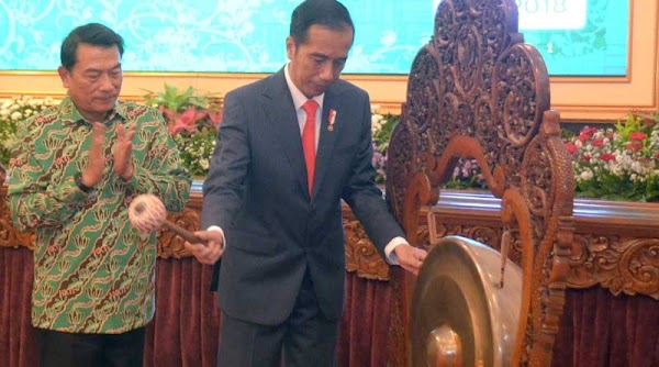 Andi Arief Sebut Moeldoko Ngaku Dapat Restu Jokowi Ambil Alih Demokrat