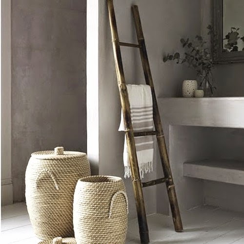 Escalera de madera decorativa para el hogar