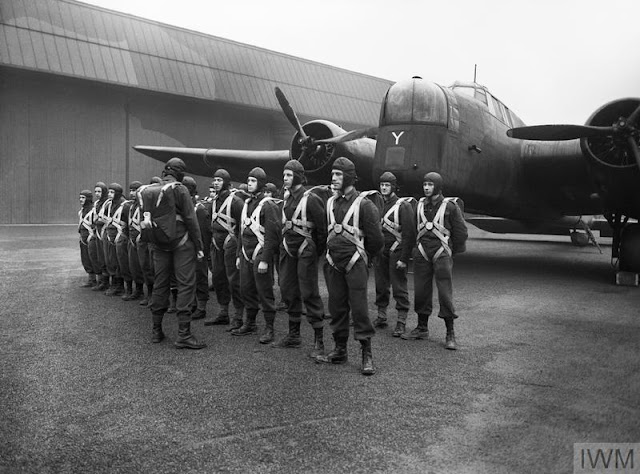 19 January 1941 worldwartwo.filminspector.com British parachute troops RAF Ringway