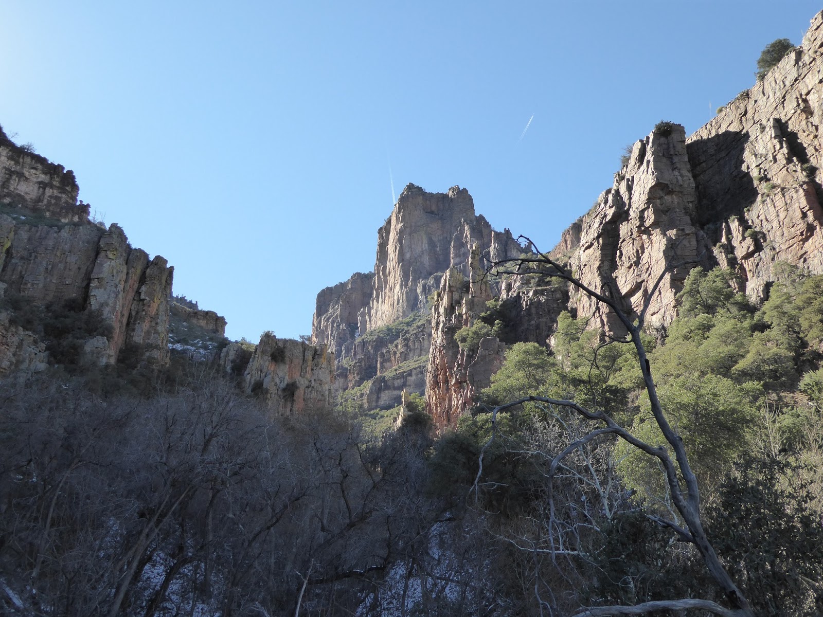Travels of The Mercury Devil's Chasm Fortress, Arizona