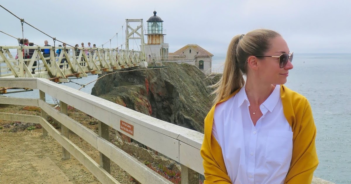 Comfortable and Stylish Travel Outfit