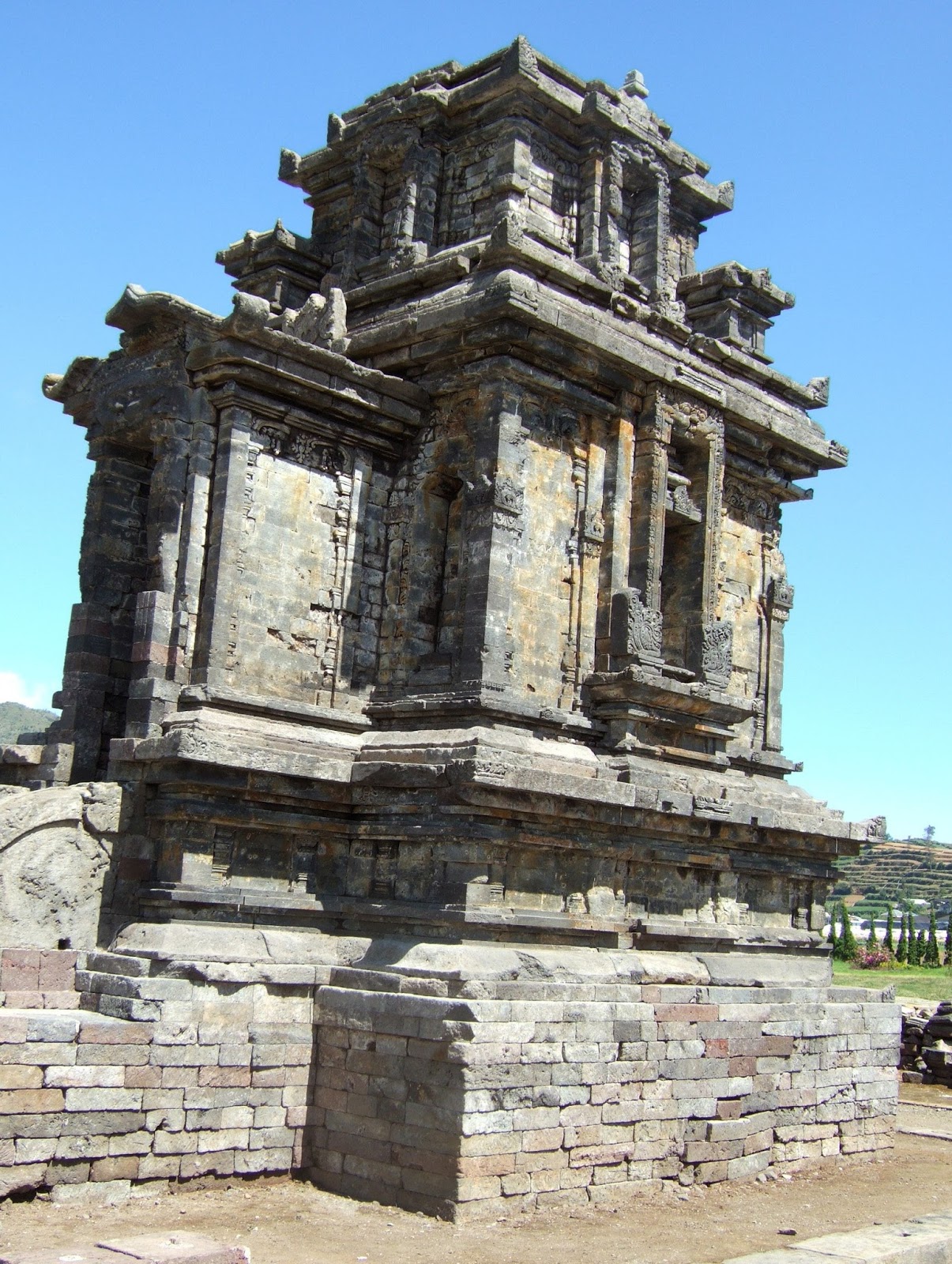 Populer 35+ Gambar Candi Dieng