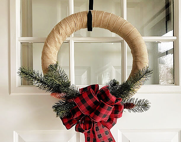 Easy Pool Noodle Wreath