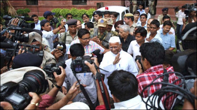 Anna-Hazare at Pariament House on 21st June 2011