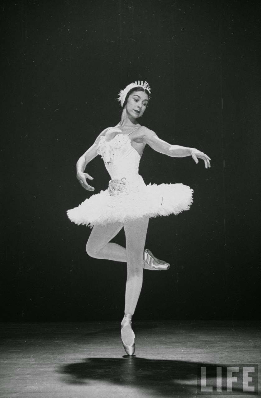 Beautiful Black and White Photos of Margot Fonteyn in Sadler's Wells