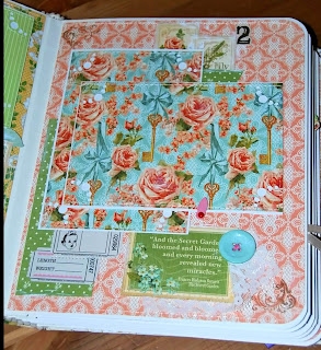 И роза падает с куста...Или нежный альбом в ретро стиле для малышки.