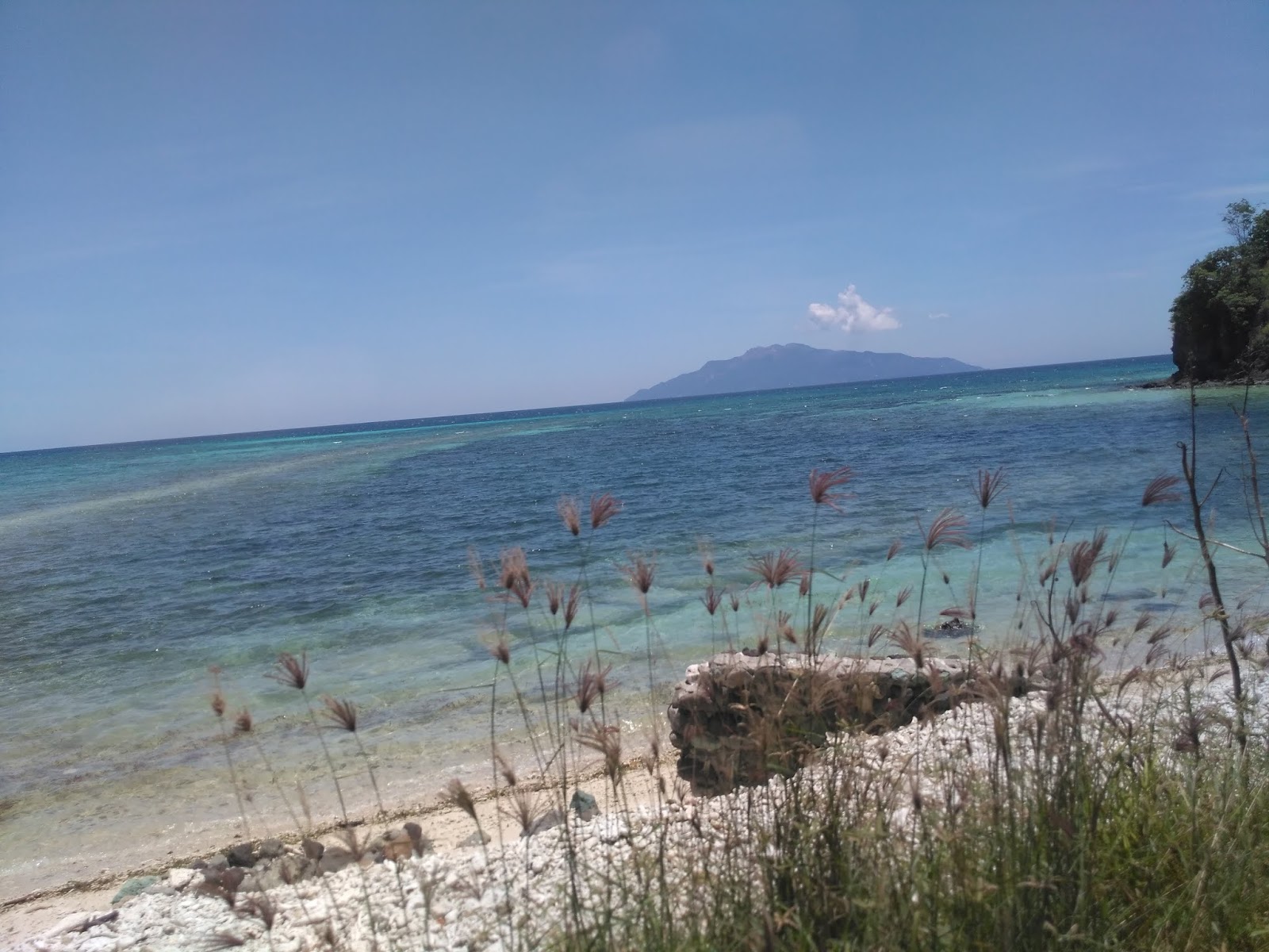 Pesona Pantai Enabara Maurole, Kabupaten Ende, Flores, Nusa Tenggara