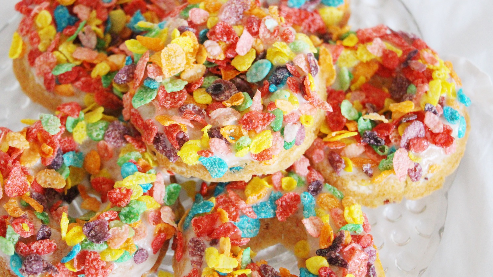 Vegan Fruity Pebbles Donuts Emelyne