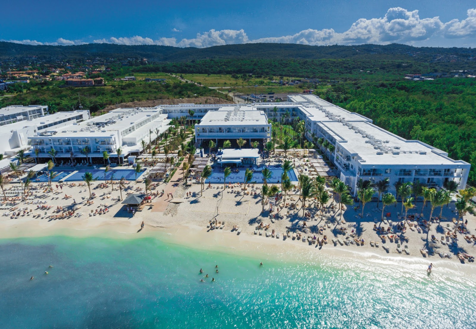 Why You Should Book a Stay at the New Riu Reggae! - Travelista73