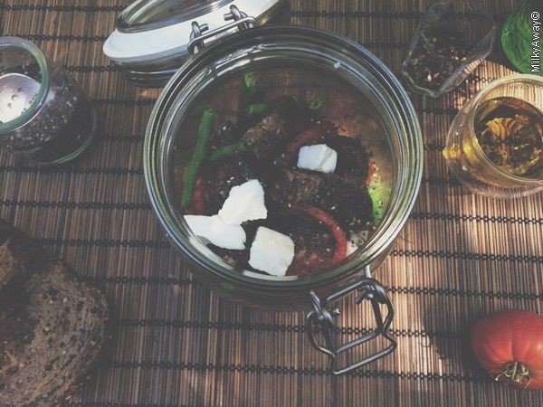 Markal Salad Jar de haricots verts parsemés de graines de chia