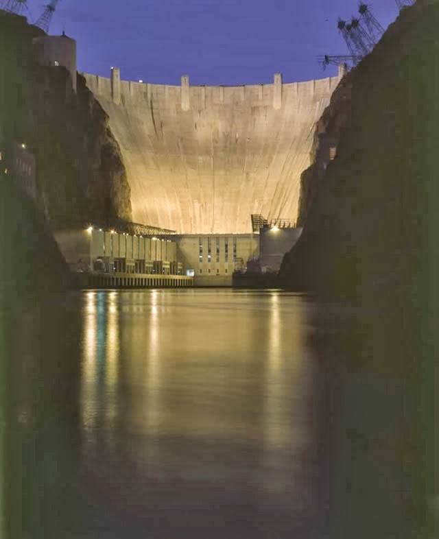 Hoover Dam largest dam in America world